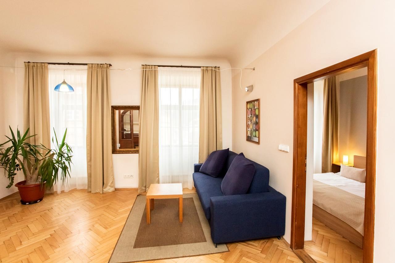 U Zlate Podkovy - At The Golden Horseshoe Apartment